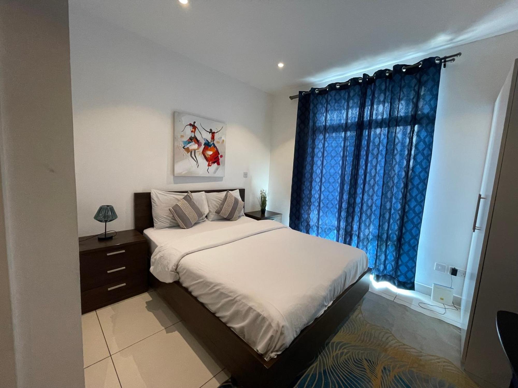 Embassy Gardens Apartments อักกรา ภายนอก รูปภาพ